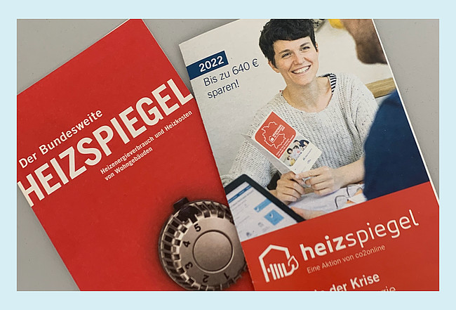 Der große co2online-Klassiker: Heizspiegel anno 2004 und 2022. Der große co2online-Klassiker: Heizspiegel anno 2004 und 2022.
